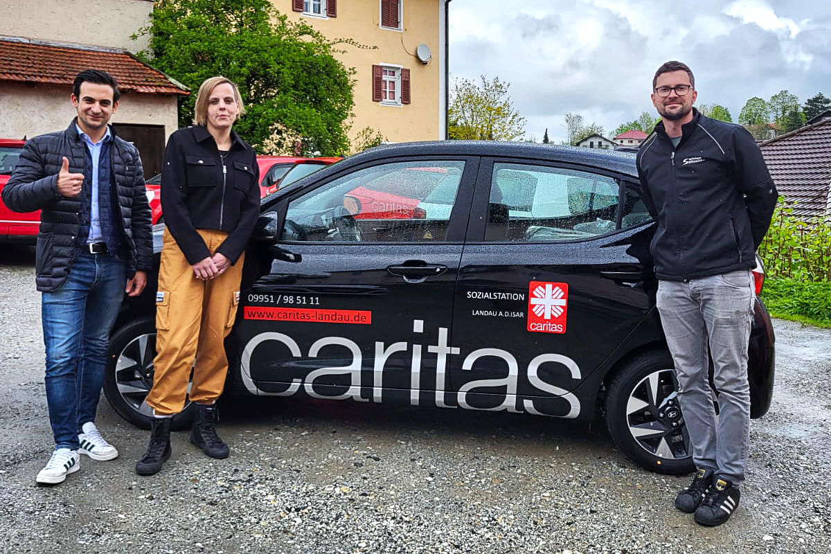 Neue Autos für die Caritas Landau